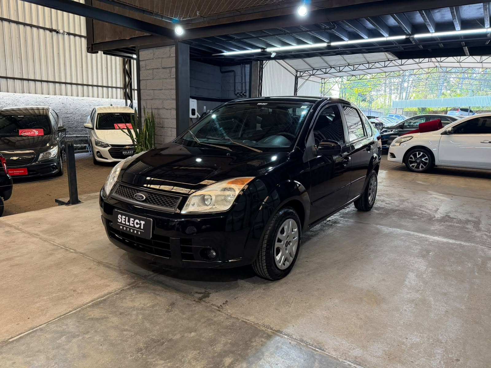 Ford Fiesta Sedan 1.6 Completo
